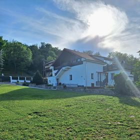 Holling Apartman Fertőboz