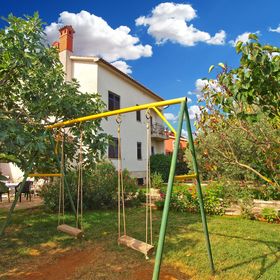 Apartmanok Parkolóhellyel Valbandon, Fazana - 19685 Valbandon