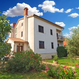 Apartmanok Parkolóhellyel Valbandon, Fazana - 19685 Valbandon