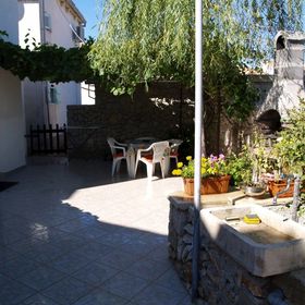 Apartmanok Parkolóhellyel Veli Losinj, Losinj - 19798 Veli Lošinj