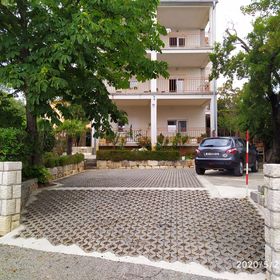 Apartmanok és Szobák Parkolóhellyel Novi Vinodolski - 19860