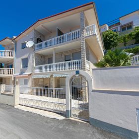 Apartmanok Internet Hozzáféréssel Stanici, Omis - 19941 Stanići