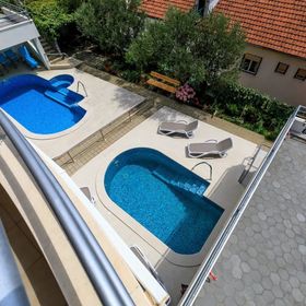 Apartmanok Családok Részére Medencével Brela, Makarska - 19998 Brela