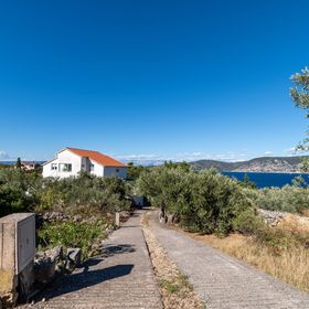 Apartmanok Parkolóhellyel Racisce, Korcula - 20001 Račišće