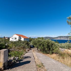 Apartmanok Parkolóhellyel Racisce, Korcula - 20001 Račišće