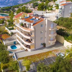 Apartmanok Családok Részére Medencével Brela, Makarska - 20066 Brela