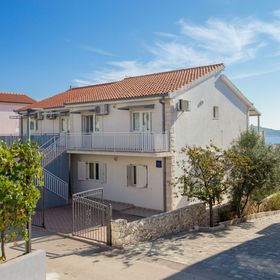 Apartmanok A Tenger Mellett Rogoznica - 20142