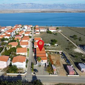 Apartmanok Parkolóhellyel Vir - 20177