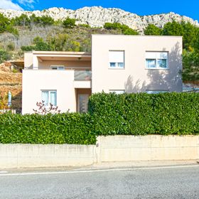 Apartmanok Parkolóhellyel Brela, Makarska - 20221 Brela