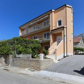 Apartmanok Parkolóhellyel Kastel Gomilica, Kastela - 20245 Kaštel Gomilica