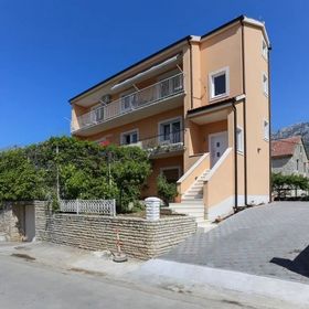 Apartmanok Parkolóhellyel Kastel Gomilica, Kastela - 20245 Kaštel Gomilica
