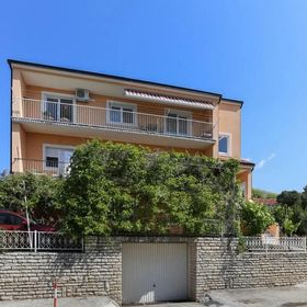 Apartmanok Parkolóhellyel Kastel Gomilica, Kastela - 20245 Kaštel Gomilica