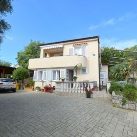 Apartmanok Parkolóhellyel Cizici, Krk - 20348 Čižići