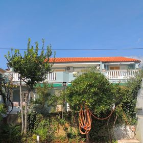 Apartmanok Parkolóhellyel Krk - 20357