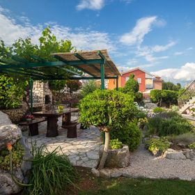 Apartmanok Parkolóhellyel Krk - 20361