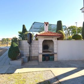 Apartmanok Parkolóhellyel Njivice, Krk - 20443 Njivice