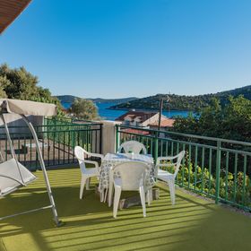 Nyaralóház A Tenger Mellett Vinisce, Trogir - 20520 Vinišće