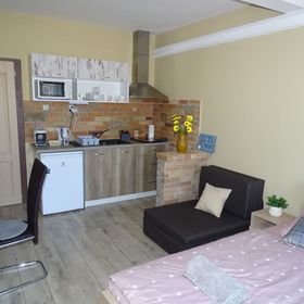 Mona Apartman Csopak