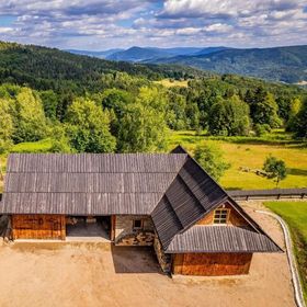 Loft na stodole z jaskinią SPA Jaworzyny
