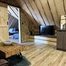 Loft na stodole z jaskinią SPA Jaworzyny