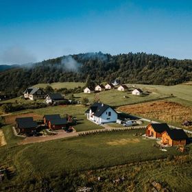 Domki Siedlisko Wataha Wołkowyja