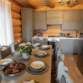 Cabana Lupul Gri Izvoare