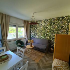 Világos Kert Vendégház Balatonvilágos