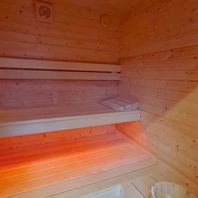 Világos Kert Vendégház Balatonvilágos