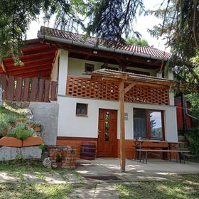 Elbújlak Vendégház Siklós