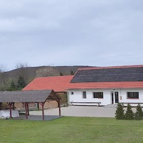 Sezlony Apartman Demjén