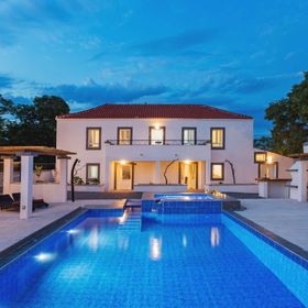 Nyaralóház Medencével Zadar - 21414