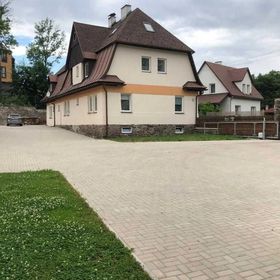 Roothaus Černý Důl