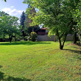 Fehérkő Apartman Parád