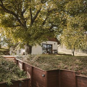 Suttogó Vendégház Ságvár