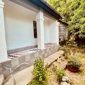 Latoria Vendégház Sály