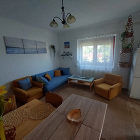 Tisza-tavi Kiserdő Vendégház Tiszaderzs