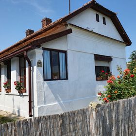 Tisza-tavi Kiserdő Vendégház Tiszaderzs