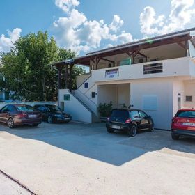 Apartments Beach Turanj