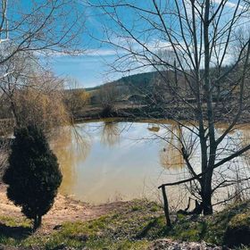 Borostyán Pihenőpark Mende