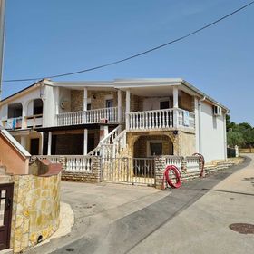 Apartments Tuka 2 and 6 Vir