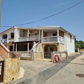 Apartments Tuka 2 and 6 Vir