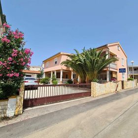 Apartment Tuka 4 Vir