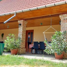 Pipacs Vendégház Poroszló