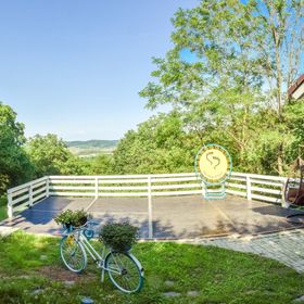 Golden Deevi Săliște