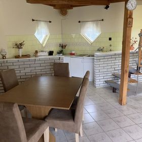 Horváth Üdülőház Balatonmáriafürdő