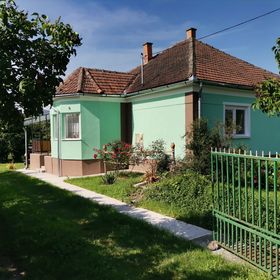 Tücsök-Lak Vendégház Mikóháza