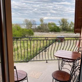 APARTAMENT FAMILIJNY KRYNICA MORSKA - 10 osób 2 poziomy 2 łazienki kuchnia