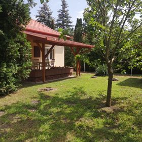 Júlia Vendégház*** Balatonkeresztúr