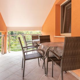 Apartman Gornji Karin - CDI365