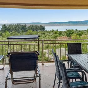 Apartman Starigrad - CDI429